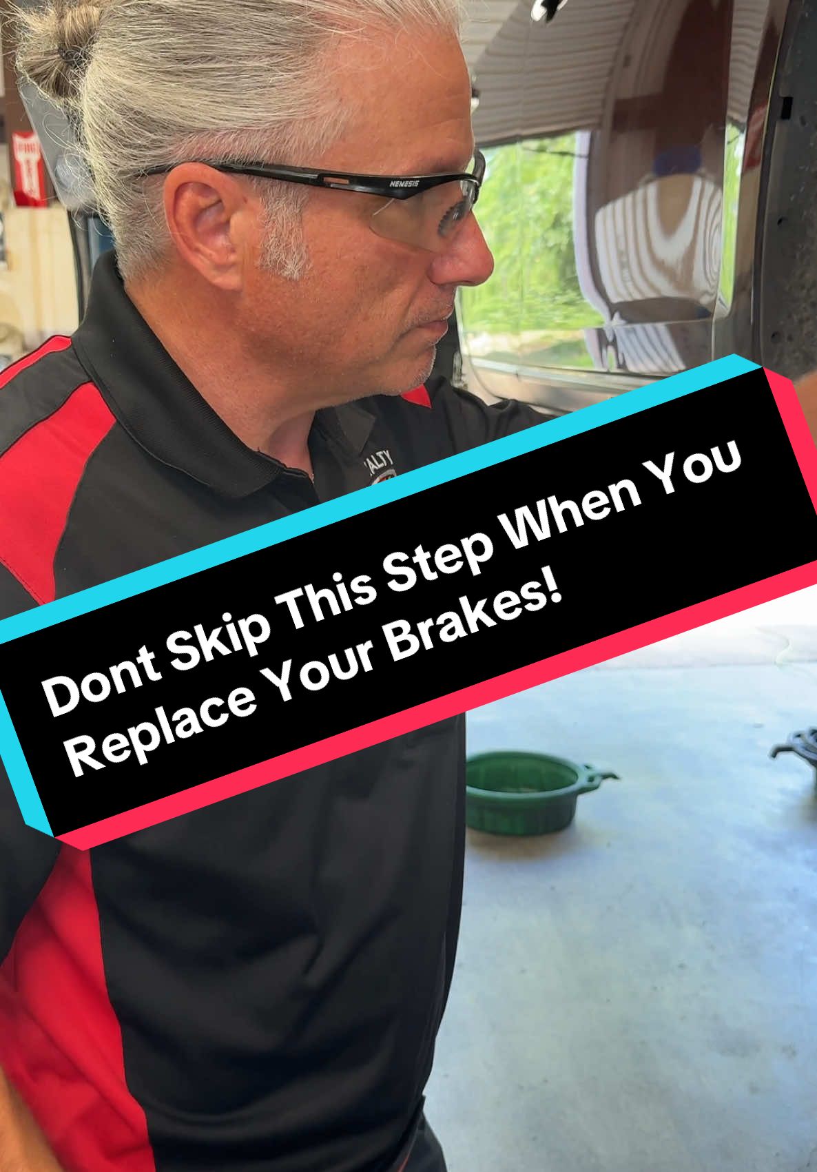 Don’t be lazy… #brakes #DIY #mechanic #fyp #foryou #viral #cartok #mechaniclife #tools #tooltok #automotive 