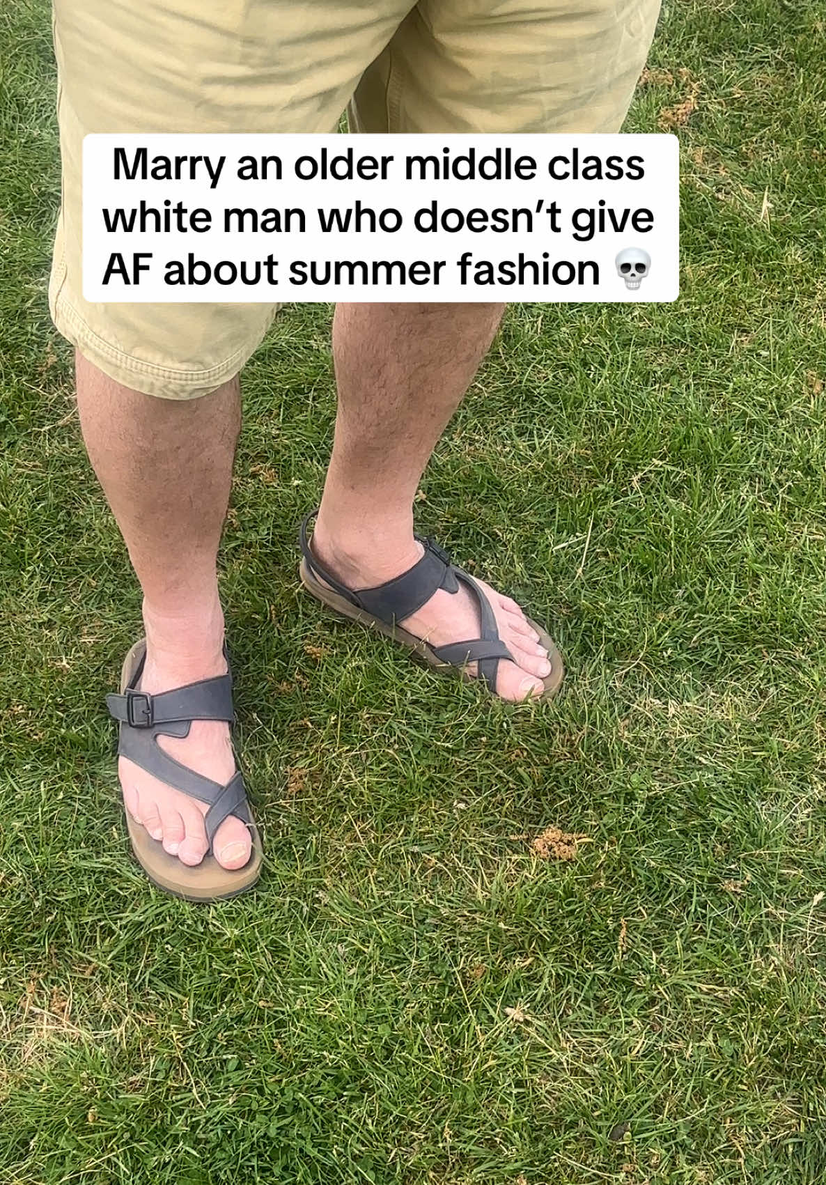 What the hell-yeonte are these 😭😭😭😭😭😭 they’ve been binned. I was so upset when he put them on. Just upsetting. 😭😭😭 #marriagehumor #marriagecomedy 