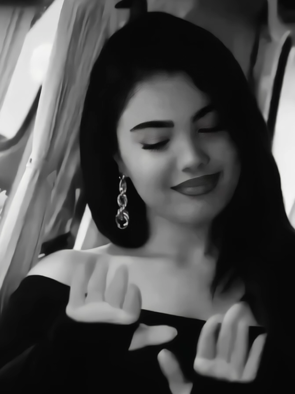 جميلة بشكل! #🇮🇶 #fyp #dancewithpubgm #turkey #comment #تصاميم #edit #like 