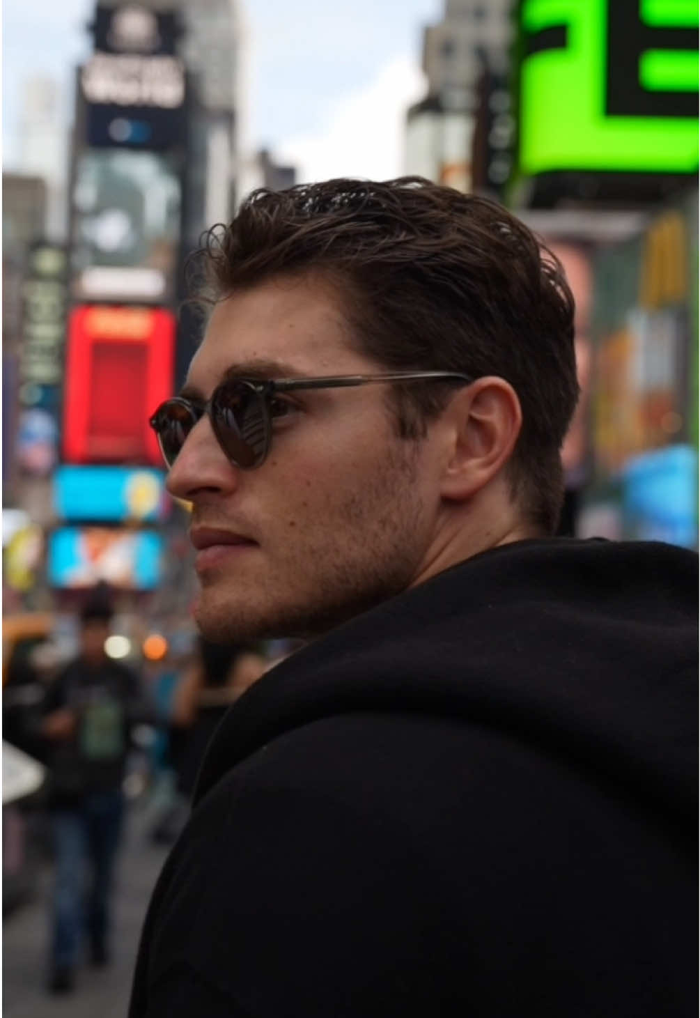 A stroll down Waverly place 