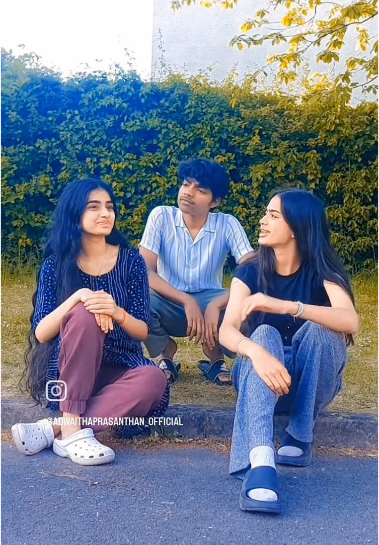 #ukmallu #fyp #foryourpages #reels #friends #friendship #funtimes #malayalamcomedy #malayali #foryourepage #innocent #kochinhaneefa #janardhanan @TikTok UK @TikTok Malayalam @tiktokglobal 😄😄♥️♥️♥️