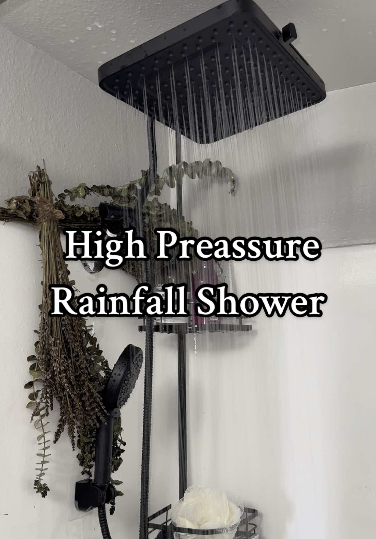 Feels so good 😌💕💕 it’s amazing 🤩 love the size and the pressure 👌🏼@Hibbent #rainfallshower #rainfallshowerhead #mothersdaygifts #tiktokshopmenorialday #tiktokshopfinds #shower #highpreassureshowerhead #showerheadwithhandheld #handheldshower #relaxing #bathroom #showerheadupgrade #showerupgrade 