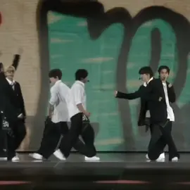 DEMMM 🔥 #HAECHAN WITH WHITE SHIRT AGAIN 😭😭😭😭