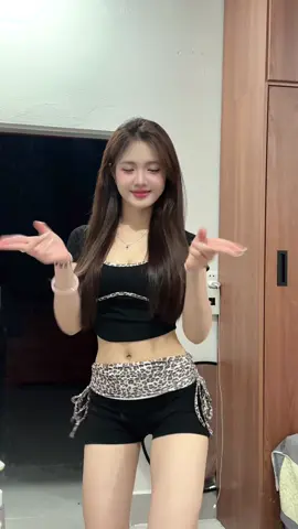 Nhạc này xinh iu wa ne 😘 (dc:?) #xuhuongtiktok 