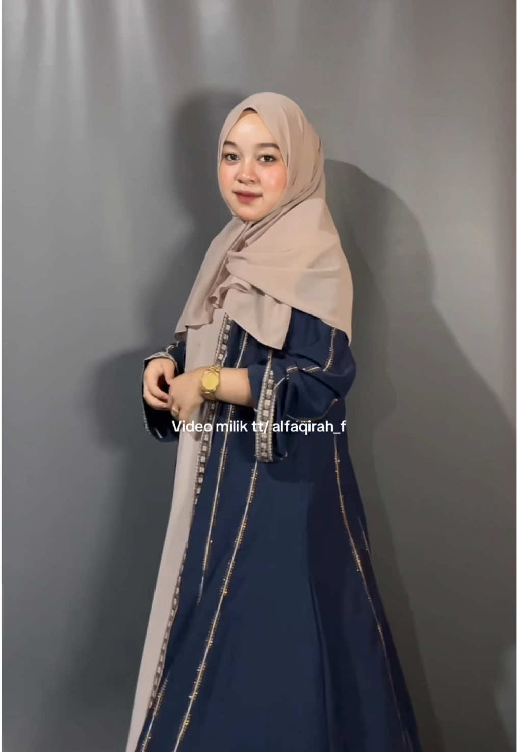 Aku terrrr nancy nancy💃🤩 #abayastyle #abayamesir #abayaalkhatibcollection #abayafashion #rekomendasioutfit #abayanancy #ootdabaya 