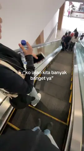 Sedihh sedikit🥹