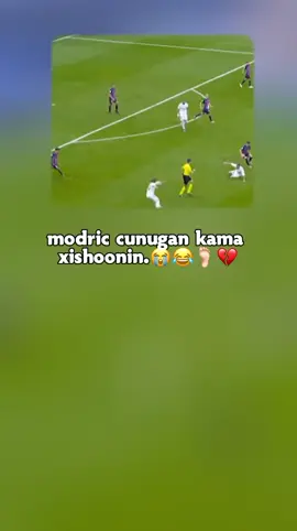 🙄🤷🏻‍♀️#realmadrid #cadcadka🏆🤍 #lukamodric #ggmu🔴 #unitedeyyy😭❤️👑💎 #xoogweyntaengland💪🇬🇧 #intermilano🔵⚫️ #soomalitiktok🇸🇴 #fouryoupage #cadcadka🏆🤍 #realmadrid 