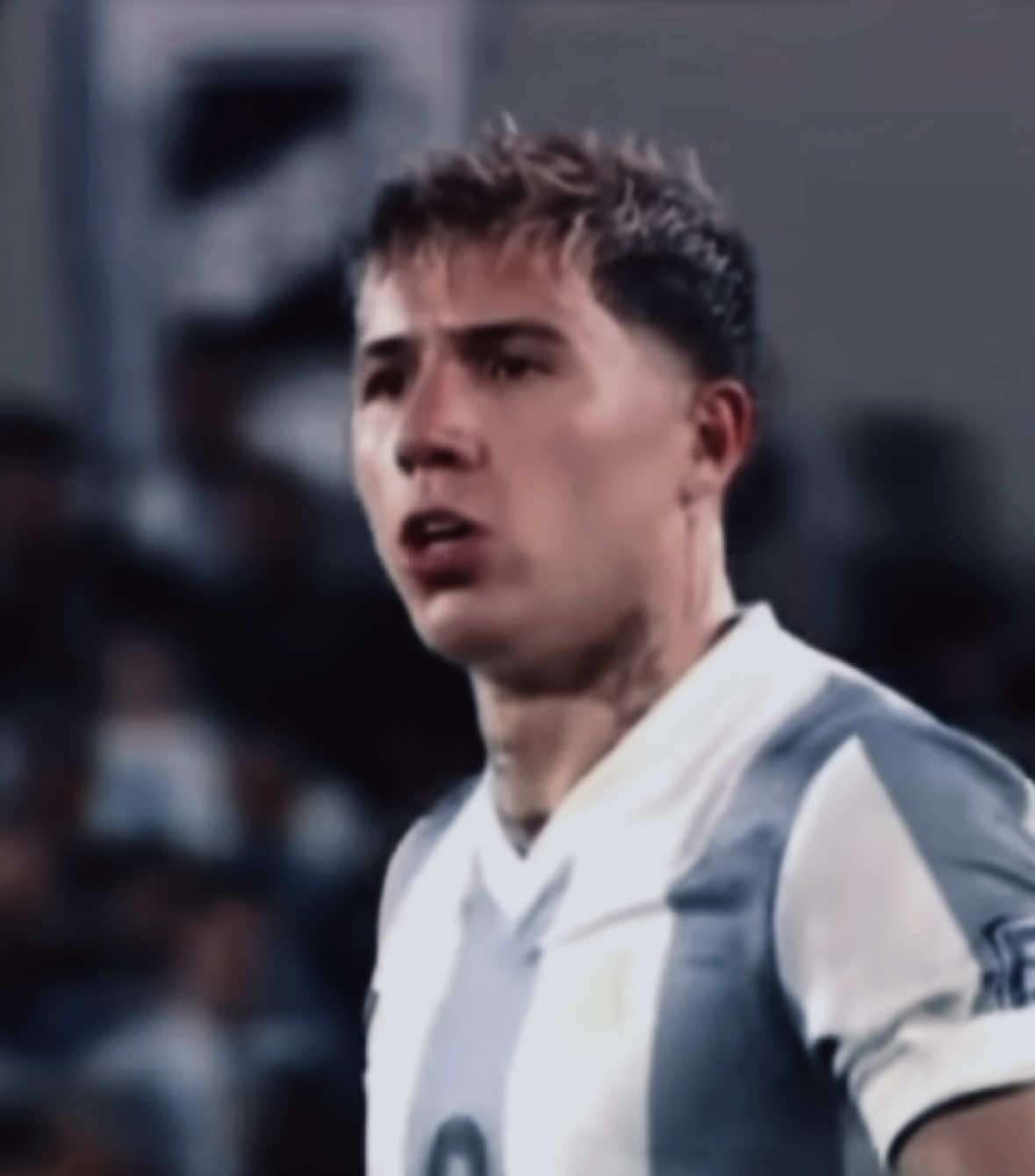 he hit me and it felt like a kiss #fyp #paratii #enzofernandez #scaloneta #enzo #chelseafc #argentina #enzofernandez🛐😍 #lanadelrey #ultraviolence 