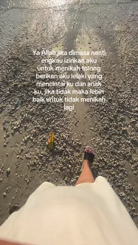 🥲 #fyp #trending #ibuanak1 #pantaimutiara 
