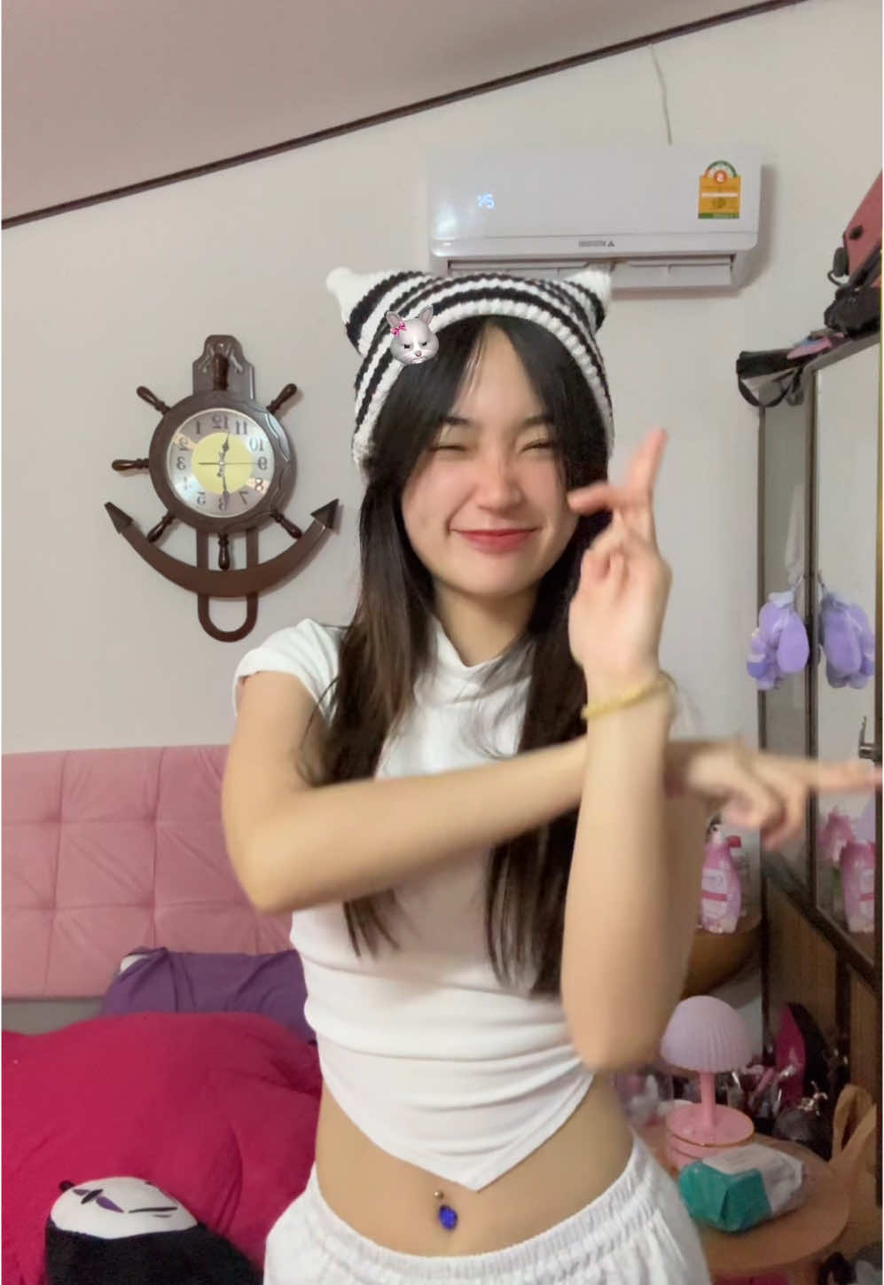 😝