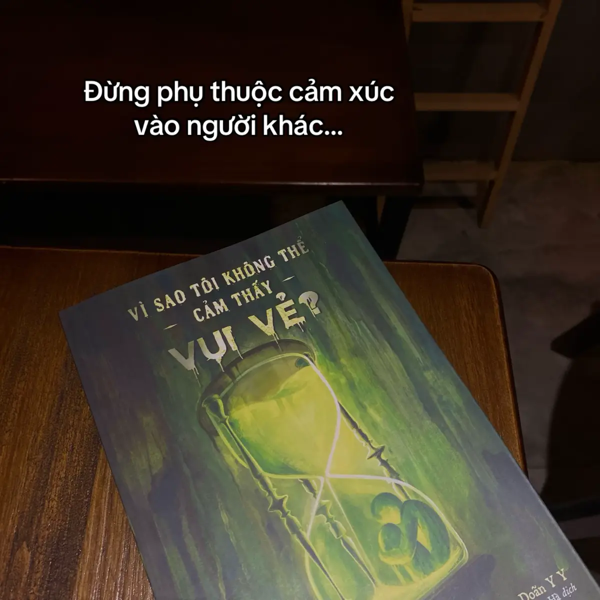 #Visaotoikhongthecamthayvuive #trichdanhay #tamtrang #sachhay #BookTok 