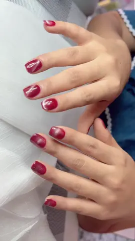 အနီcat eyeလေး❤️#foryoupage #myanmartiktok🇲🇲🇲🇲 #nails #pyinoolwin #maymyo #nailart 