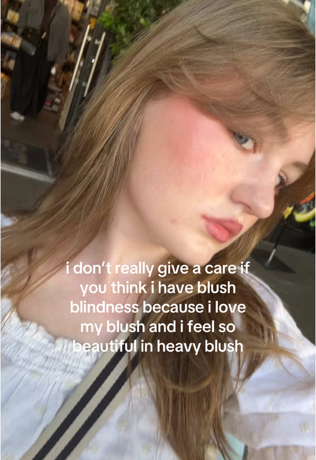 i think it makes my eyes pop #blush #fyp #rawr #blushblindness #idontcare