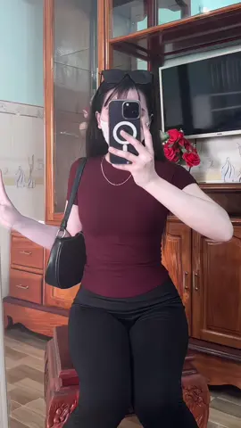 Áo thun nữ#aothun #aothunnu #aothunxinh #thoitrangtiktok #xuhuong #thinhhanh #trending #doxinhmoingay #suchin99 