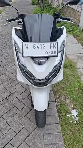 Ready pcx 160 cbs 2023  superr istimewa  KM 14.000 remot 2 + barcode + kunci emergency  Kondisi Istimewa Bodi Muluss Full original  cat & stripe masih ori bawaan daeler  mesin haluss sangat terawat  pajak hidup surat2 lengkap tinggal pakek Minat cek langsung kerumah  Jl DONOKERTO GG 6 NO 28 DEPAN RS ADIHUSADA KAPASARI  wa 083849575636 terima TUKAR TAMBAH #fypage #MATIC #motorsecond #fyp #viralvideo #fyppppppppppppppppppppppp #pcx160 