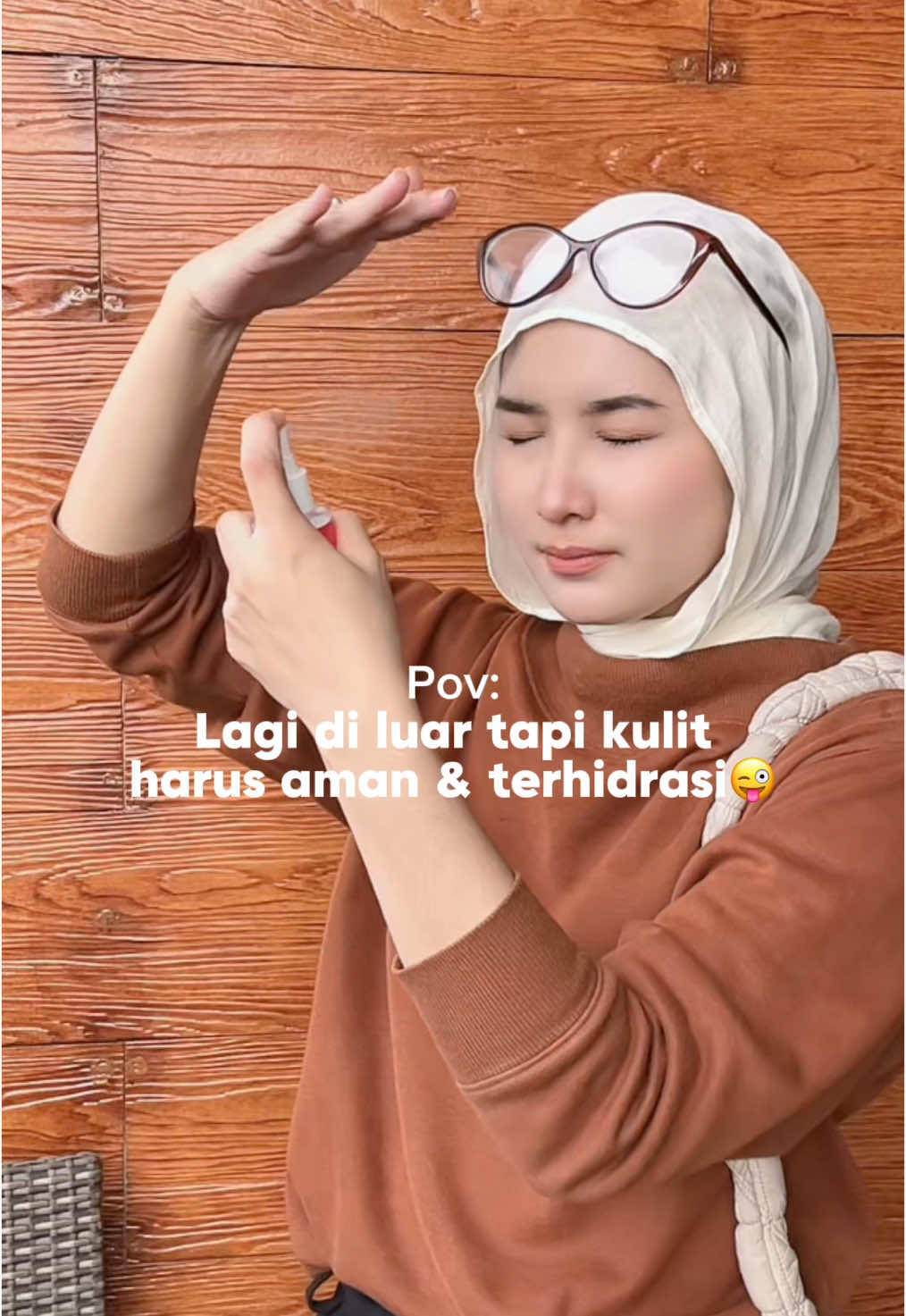 Kulit aman dan terhidrasi paling penting deh pokoknya😉😜  #keziabeautyofficial #keziabeautyskincare #skincarelocal #localbrand #ashantyhermansyah #dramatiktok 