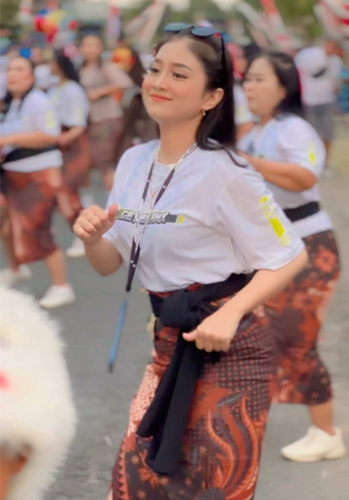 Pasukan dancer horeg karnaval sukomaju #fyp #fypシ゚viral🖤tiktok #dance #horeg #soundviral #horegjawatimur 