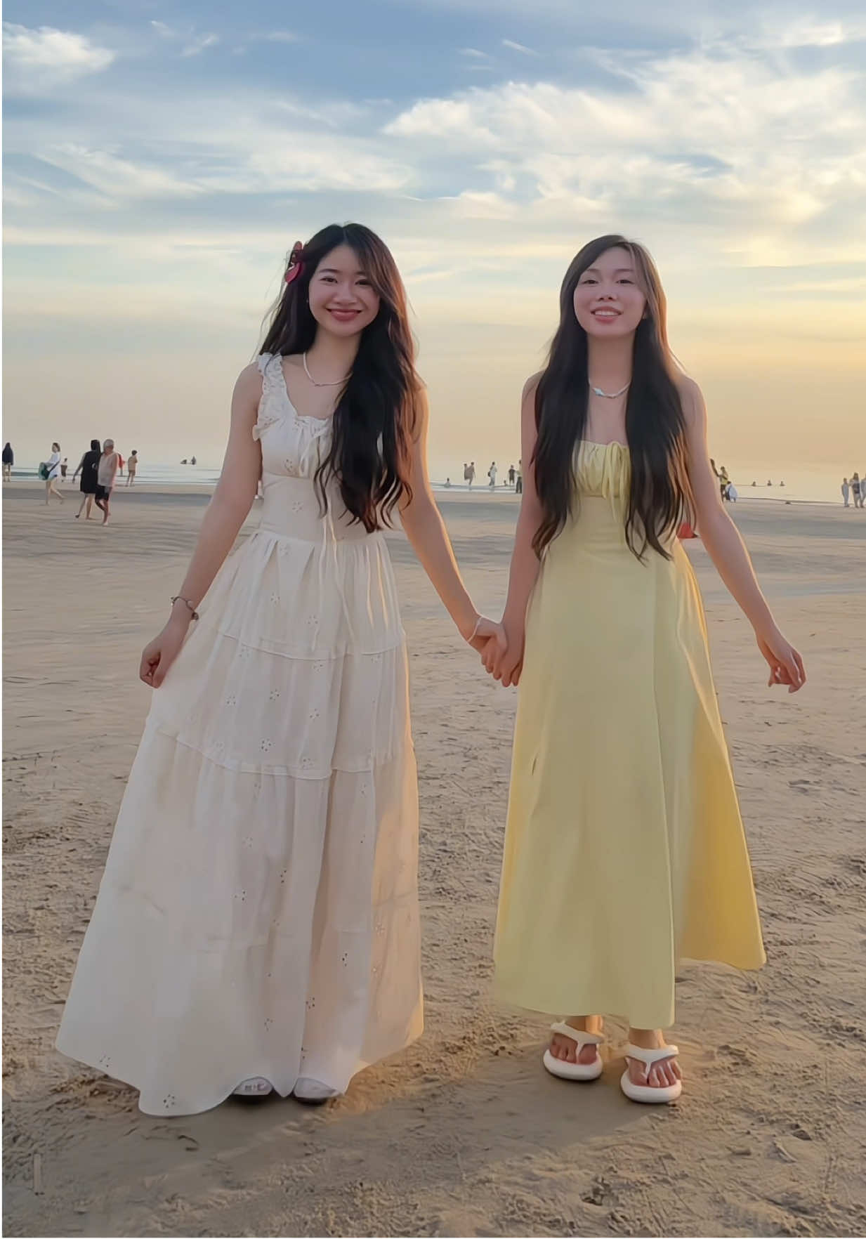 our beloved summer #outfit #summervibes 