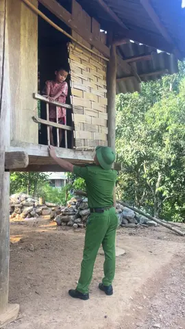 Công tác trên bản cũng rất vui nhé các đồng chí, trên bản không đáng sơ như ae nghĩ đâu; bà con hơi vất vả thôi ạ#cand #thanhhoa #quanhoa 