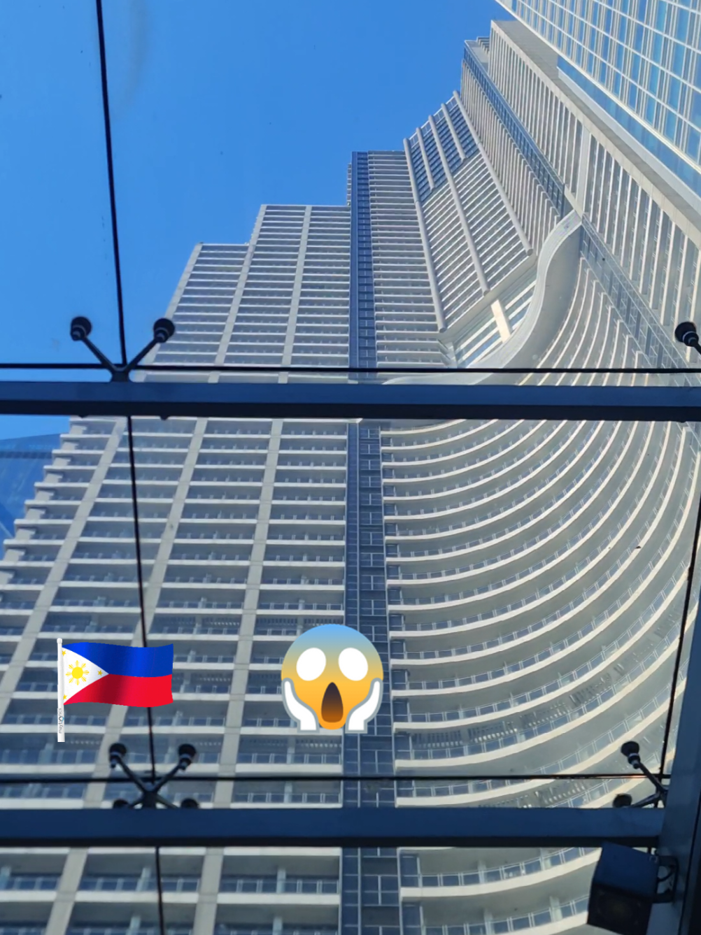 The Gramercy Residences, also known as The Gramercy Residences at Century City, is a residential high-rise condominium in Makati, Philippines. As of 2023, it is the fourth tallest building in the Philippines together with Discovery Primea and Shangri-La at the Fort, Manila. It is the first of several buildings built at the new Century City complex along Kalayaan Avenue #foryoupageofficiall #fypシ゚viral #foryou #foryoupage #parati #viral #fypシ #fy #trending #trendph #tiktokphilippines #tiktokph #tiktok #makati #thegramercyresidences #philippines #cityexplorerplus 