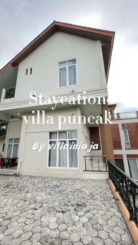 Dijamin ketagihan liburan dipuncak bareng villa boba ini yu kepoin villa nya info lanjut adm di bio ya✨😊 ☎️0895415100266 #sewavilla #sewavillapuncak #villapuncak #villapuncakbogor #villapuncakmurah #puncakbogor #puncakcisaruabogor #xcyzba #fypp 