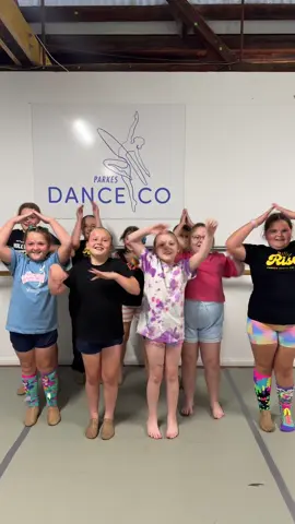 Dance for sick kids week day 1 💖