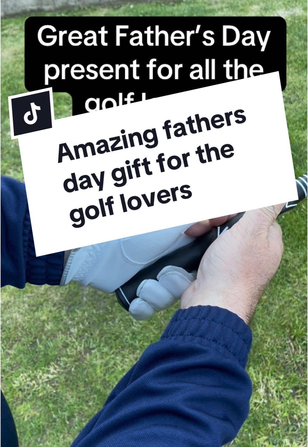 Great Father’s Day gift for all the good lovers with this swing practice stock or swing trainer! It improves swing mechanics, enhances flexibility and strength, builds  muscle memory, improves tempo and timing and great warmup tool.  A must have for golfers #golf #golftiktok #golfswingtips #golfswingstick #golfpractice #golfpracticestick #FathersDay #fathersdaygift #fathersdaygiftideas 