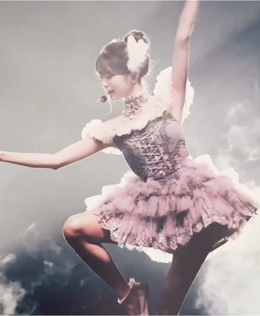 shes so ballerina coded #wonyoung #ive #fyp #viral #hannizms #kpopfyp #vsp #blowup #actives? #unflopme #kpop 