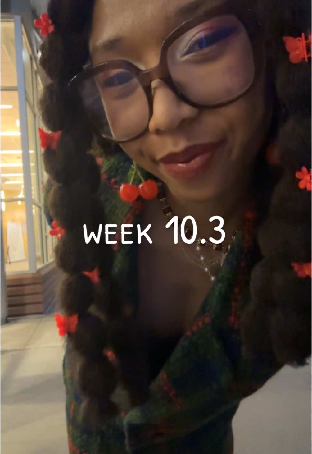 week 10.3: HEYYYY FUTURE AND PAST LEAHHHH okay so 1. why did it get cold again after spring break i had to bring out the winter jacket BOOOOOO 2. i had my last public meeting as senator for the arts awwww will miss you USG 