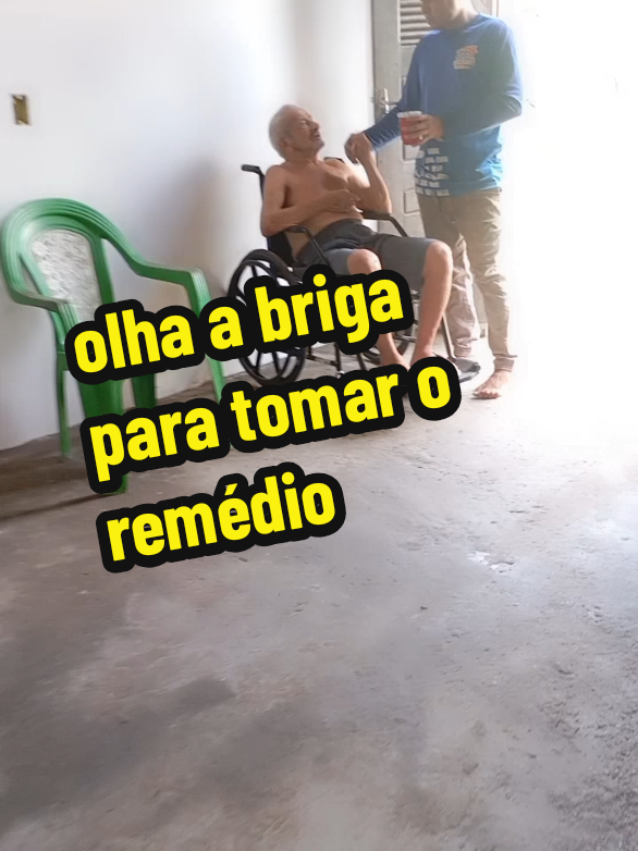 toda vez essa briga para tomar o remédio#viraliza #motivation #idososnotiktok 
