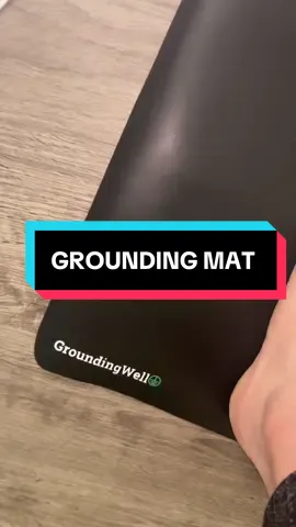 I honestly thought grounding mats were a scam but after trying one I am so impressed. Not achy & in pain anymore. #groundingmat #inflamation #painrelief #holistichealing #holistichealth #grounding #groundingyourself 