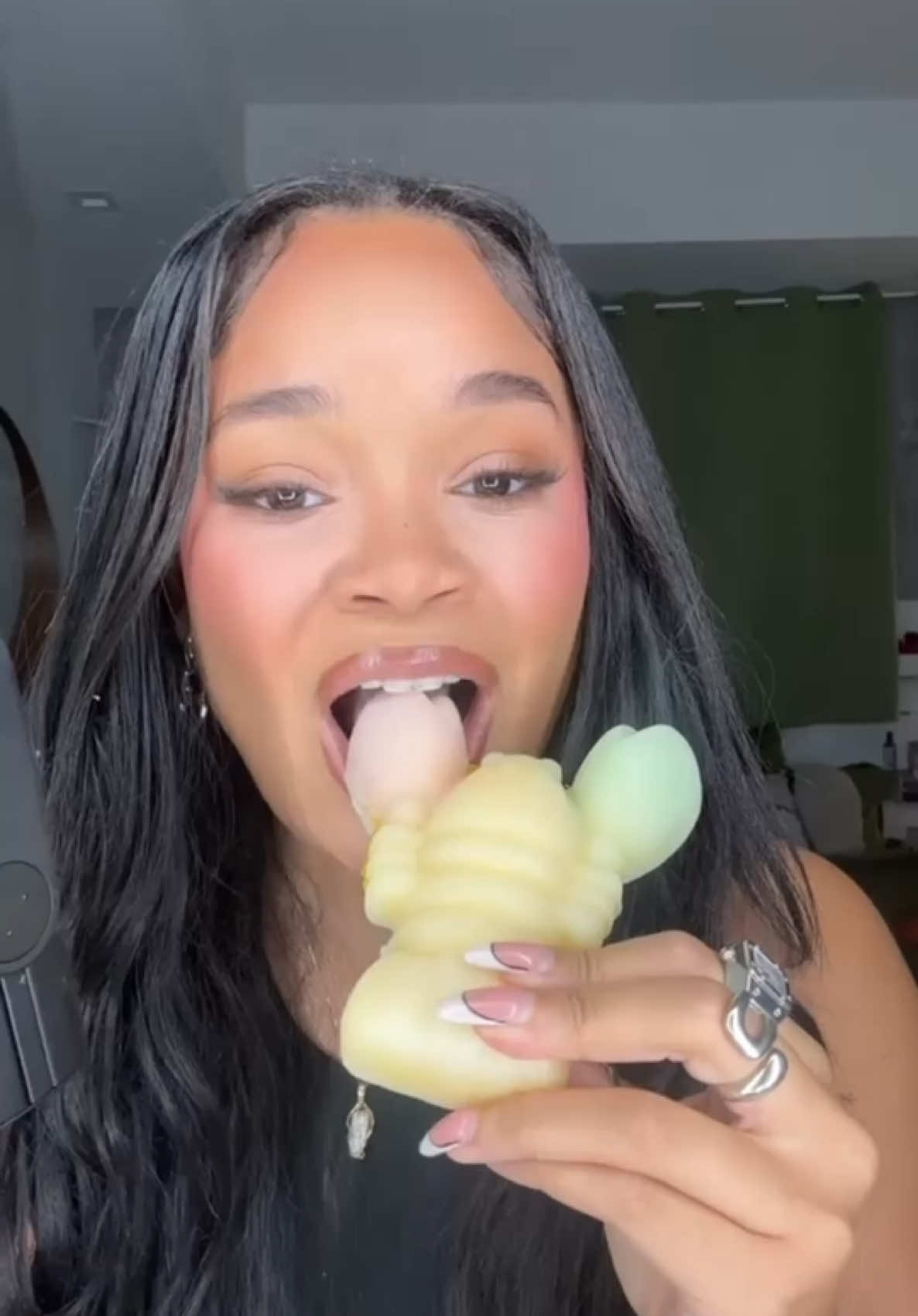 #stitch with @laniebites Giant lobster wax candy NOW AVAILABLE IN UK!! Go check it out #fyp 