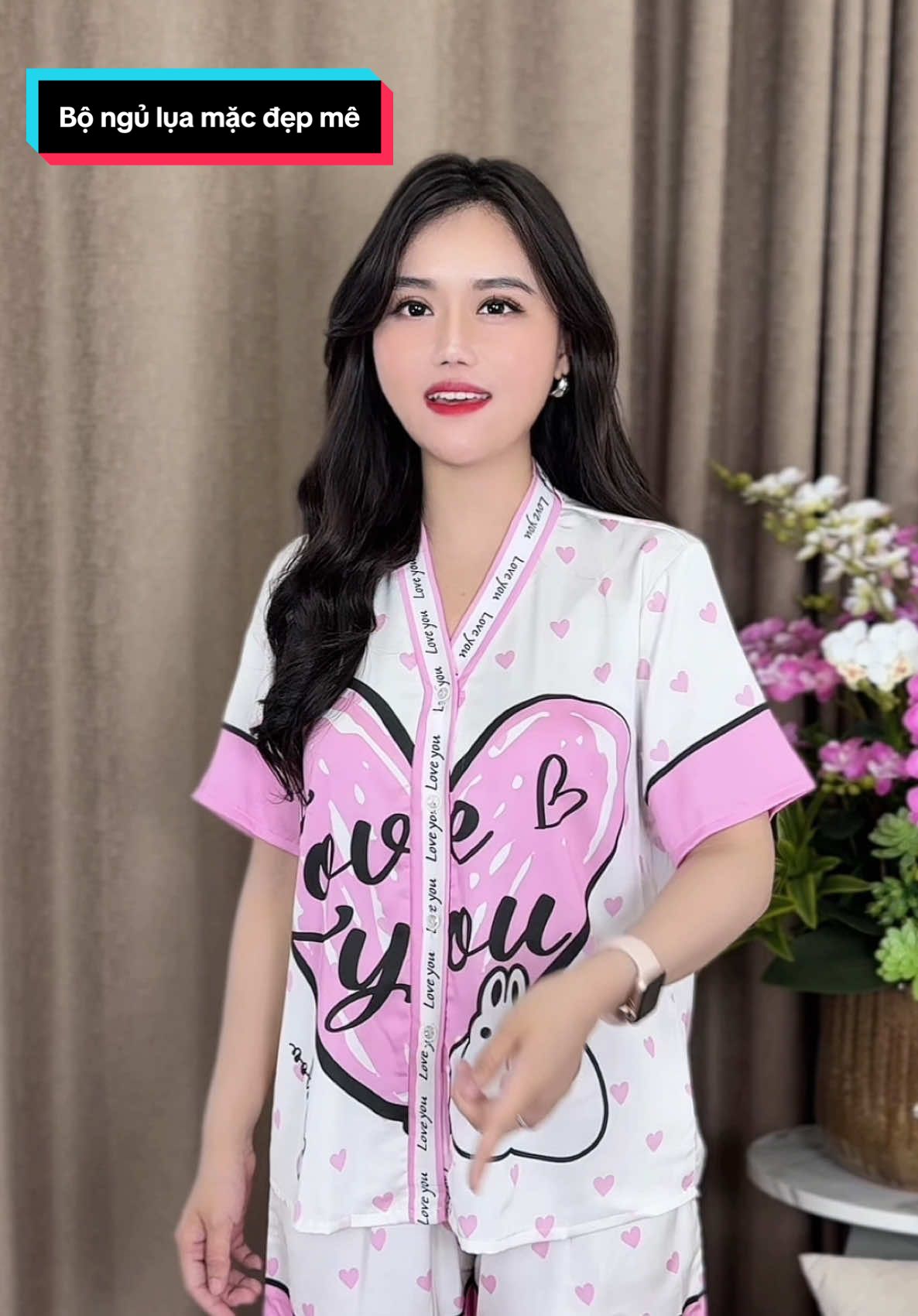 Bộ ngủ lụa mặc đẹp mê mà giá chỉ 136k #bongulua #bongudep #bonguhottrend #bonguluacaocap #bongumacnha #bongunu #xuhuongtiktok #trendingvideo #videoviral #thoitrangnu #fpyシ #xyzbcafypシ 
