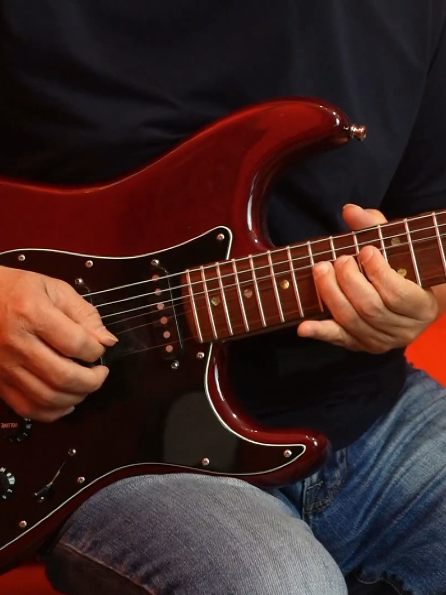 5 Intro Cha Cha Cha_ Thứ _ Electric Guitar. #guitarcover  #hoangguitar2210 #guitar #guitarsolo #intro #introguitar #eguitar 