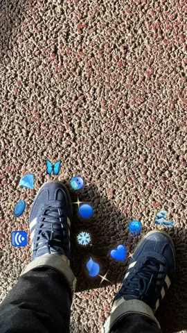 🥶💙 #spezialindigo #adidasoriginals #casualoutfits 