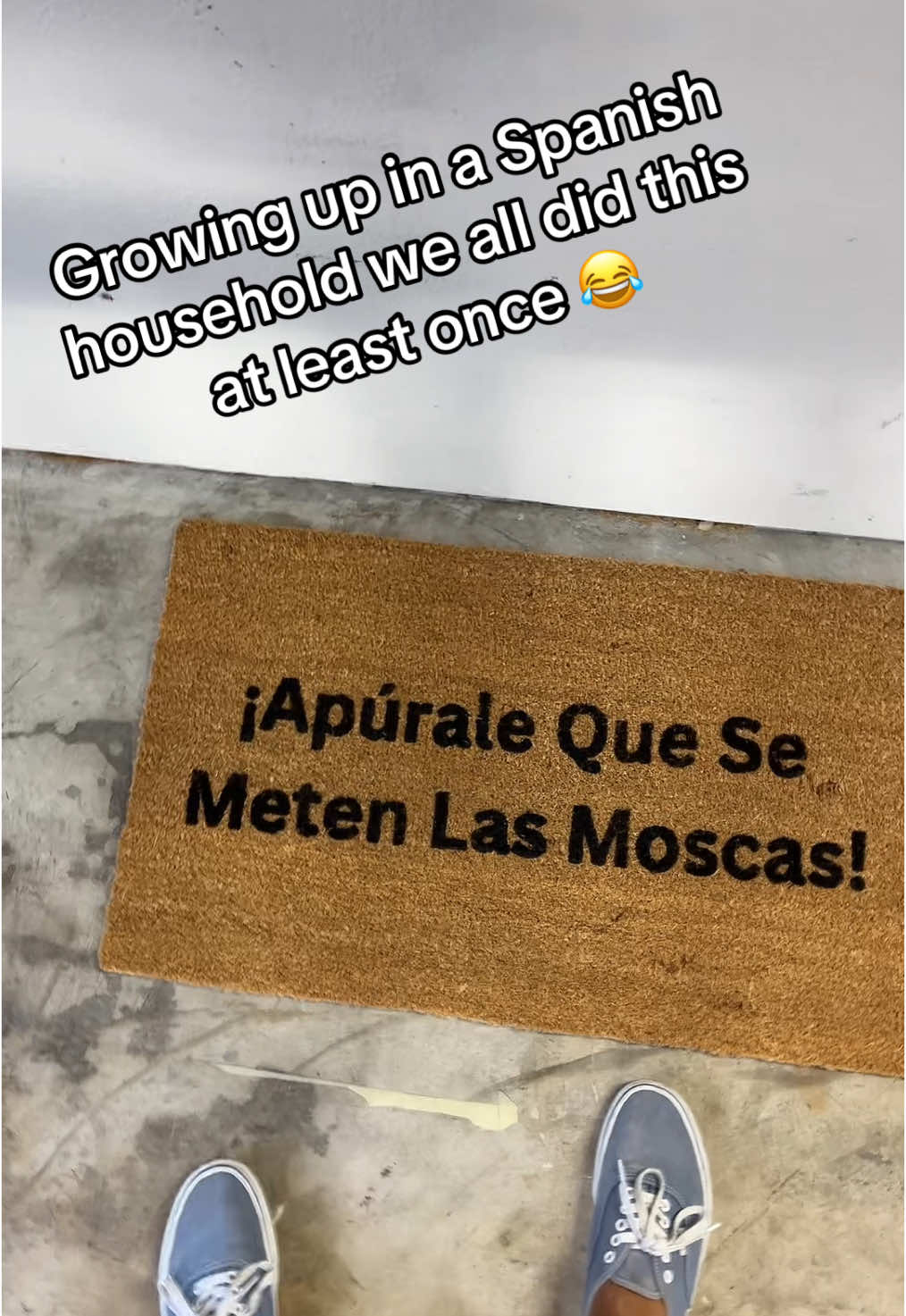 Apúrale que se meten las moscas 🪰🤣😂