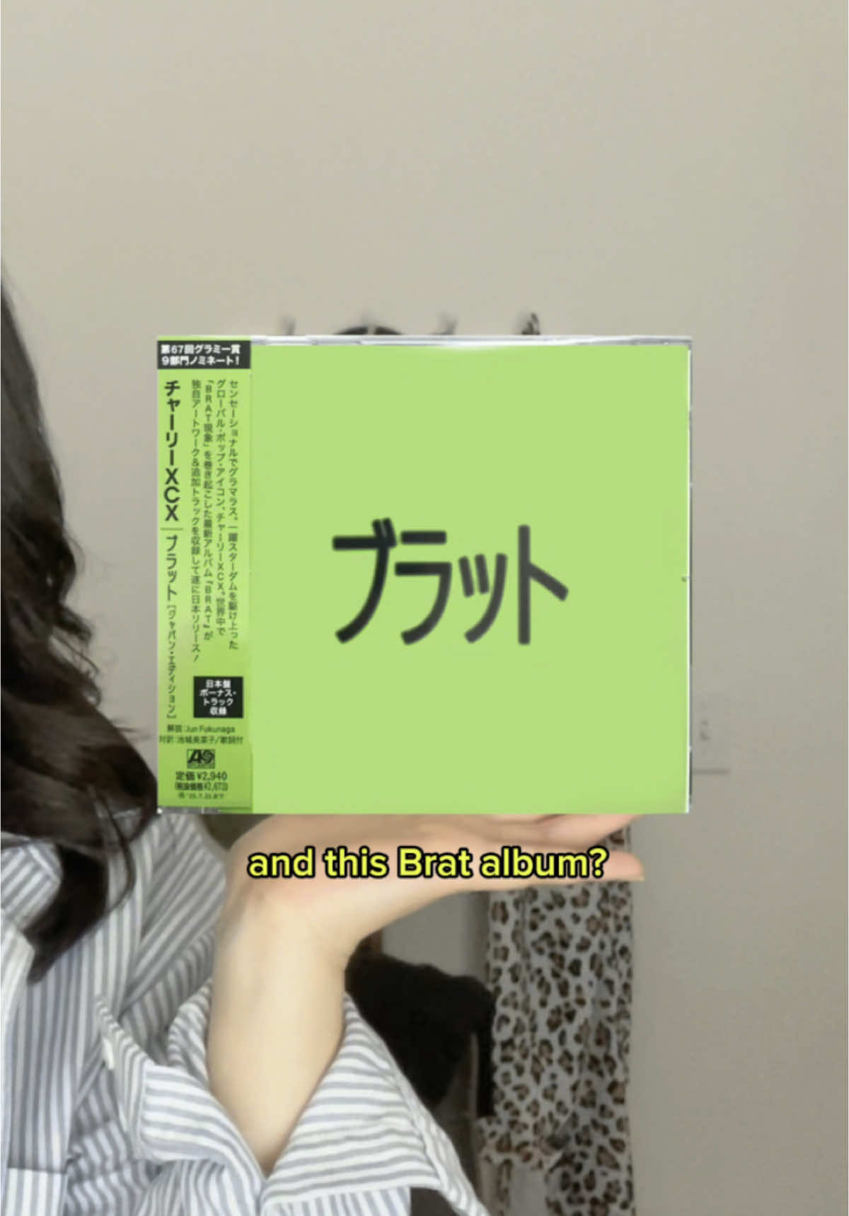 i would totally buy the Japanese version of the Brat album even though i have two CDs already. #obi #obistrip #japan #japanese #music #jpop #DidYouKnow #explain #physicalmedia #cd #vinyl #fyp #foryou 