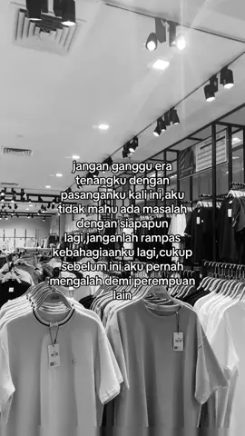 gamau yg lain,cukup dengan yang sekarang 🫂and one more thing kepada orang yang suka rosakkan hubungan orang lain,please ek please sangat sangat hormat relay orang,jangan datang nak menyondol and rampas kebahagiaan orang lain,cuba kau bayangkan sakit dia macam mana kalau orang rampas kebahagiaan kau,macam tu lah rasa dia#ilovemybf 