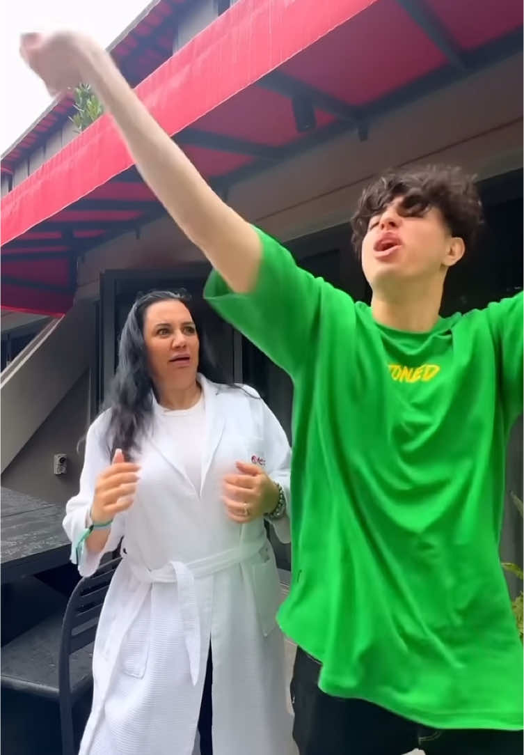 Keemokazi’s Mom Teaches Him How To Rap 😂 #keemokazi #keemokazisisters #keemokazifamily #sima #sophie #saby #serene #sara #tiktok #relatable #fypツ #Love #funny #trendingvideo #fyp  #funnyvideo #viralvideos #foryoupage 
