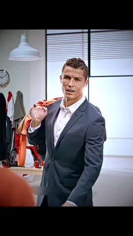 Follow and Repost  #ronaldo #cr7 #cristianoronaldo #ronaldolive #ronaldolivevideo #fyp #foryoupage #growmyaccount #unfreezemyaccount 