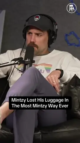 The Yak took a private jet to the Bet Gala in Scottsdale, and somehow we wound up with Mintzy’s bag on the way back😂 Presented by @Rhoback 