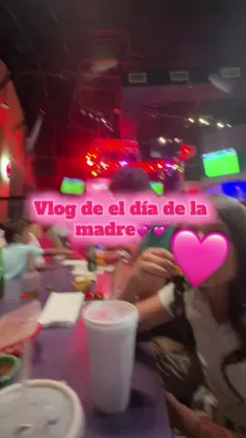 Vlog de ayer💗 #mothersday #mothersday #mothersday2025 #family #dinnerwithmyfamily #foryoupage #viraltiktok #grwmestefani #foryoupageofficiall #paratiiiiiiiiiiiiiiiiiiiiiiiiiiiiiii #viralvideo #viraltiktok 
