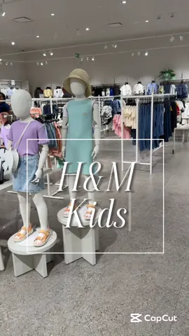 H&M                                           📍Agora Mall  Estilo, comodidad y tendencia para los más pequeños 😍