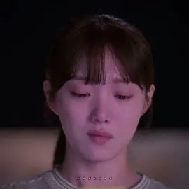 သန်မာချင်ယောင်ဆောင်နေရတဲ့မိန်းကလေးပါပဲ   အမှန်တော့ အသေးအမွှားလေးကအစ လိုက်ခံစားပြီး ဝမ်းနည်းတတ်တဲ့မိန်းကလေ:ပါ   အဆင်မပြေတဲ့အခါ ထောင့်စွန်းတစ်နေရာမှာထိုင်ပြီးသာတိတ်တိတ်ကလေးငိုနေလိမ့်မယ် ဝမ်းနည်းရကြောင်းတွေဘယ်သူ့ကိုမှထုတ်မပြောတတ်တဲ့မိန်းကလေးပါ ဘာမှမဖြစ်သလိုဟန်ဆောင်ရတာလည်းပင်ပန်းလှပြီ...   မြိုသိပ်ထားရတာတွေလည်းများလှပြီ  ထုတ်မပြောတာပဲရှိတာ တစ်ခါတစ်ခါ တစ်ယောက်တည်းအားငယ်ရတဲ့အခိုက်အတန့်တွေမှ အများကြီးပဲ#ဝမ်းနည်းစရာဇာတ်လမ်းလေး😢💔 #foryou #viral #ဒီတစ်ပုဒ်တော့fypပေါ်ရောက်ချင်တယ် 