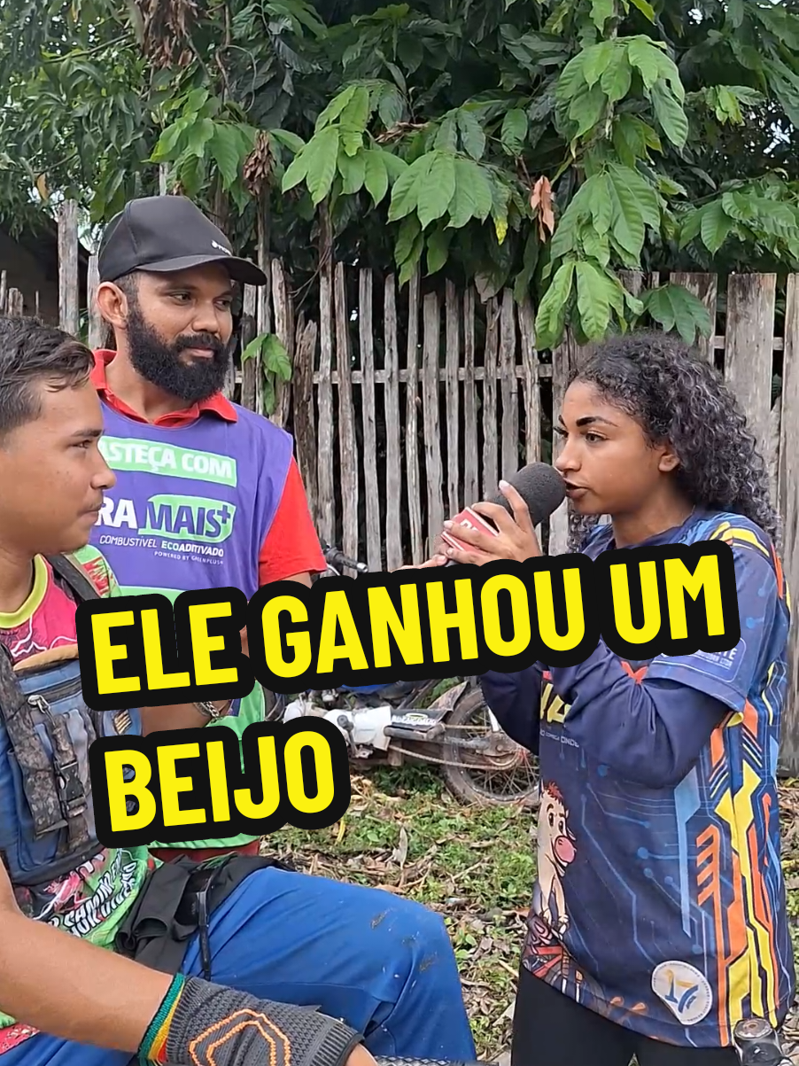Ele passou a cantada e ganhou um beijo #k #meme #comedia #andersonnamidia #humor #casal #diversao #explore #tiktokindia 