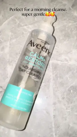 Aveeno Calm + Restore Nourishing Oat Cleanser is a gentle, non-foaming gel cleanser formulated for sensitive skin. It aims to cleanse without stripping the skin’s natural moisture barrier, making it suitable for daily use.#SkinSoothing #CapCut #SensitiveSkinFriendly 
