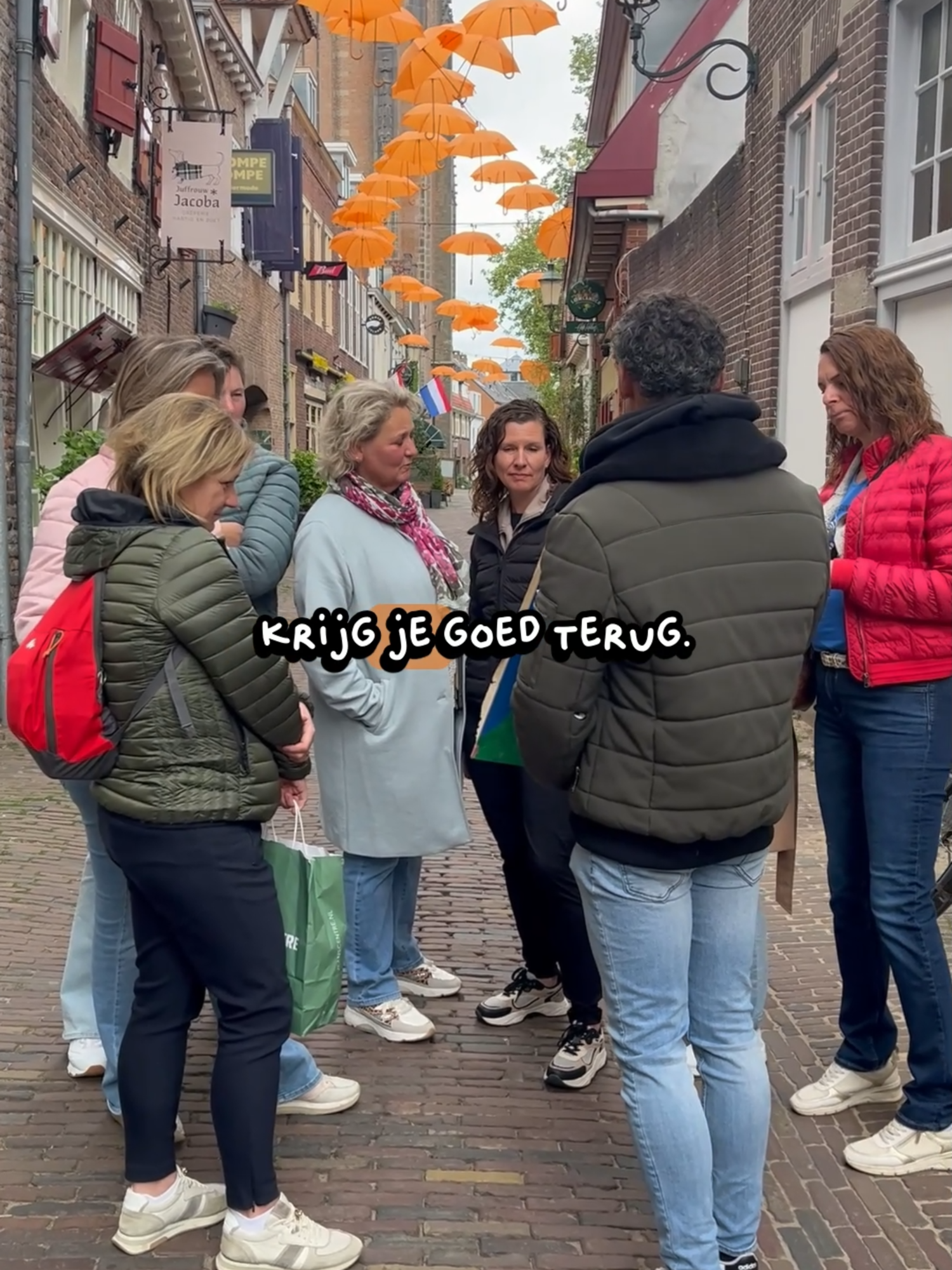 Gezellige dames praten over de brede en smalle weg #jezus #christus #evangelie #liefde #geloof #hoop #god