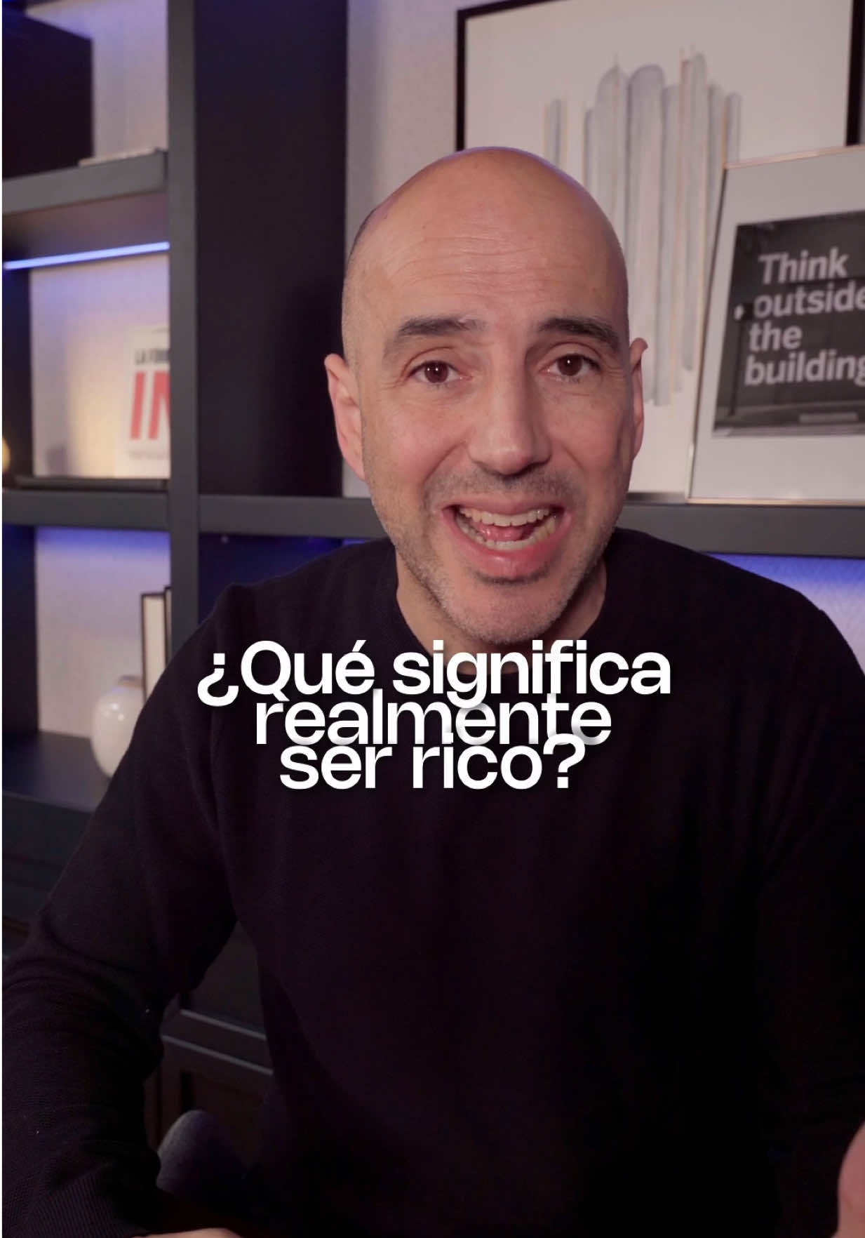 ¿Vas a seguir preocupándote por cuánto ganas o mejor aprenderás a invertir de forma rentable? Te leo👀 #InversionInmobiliaria #InvertirenEspaña #MercadoInmobiliario 
