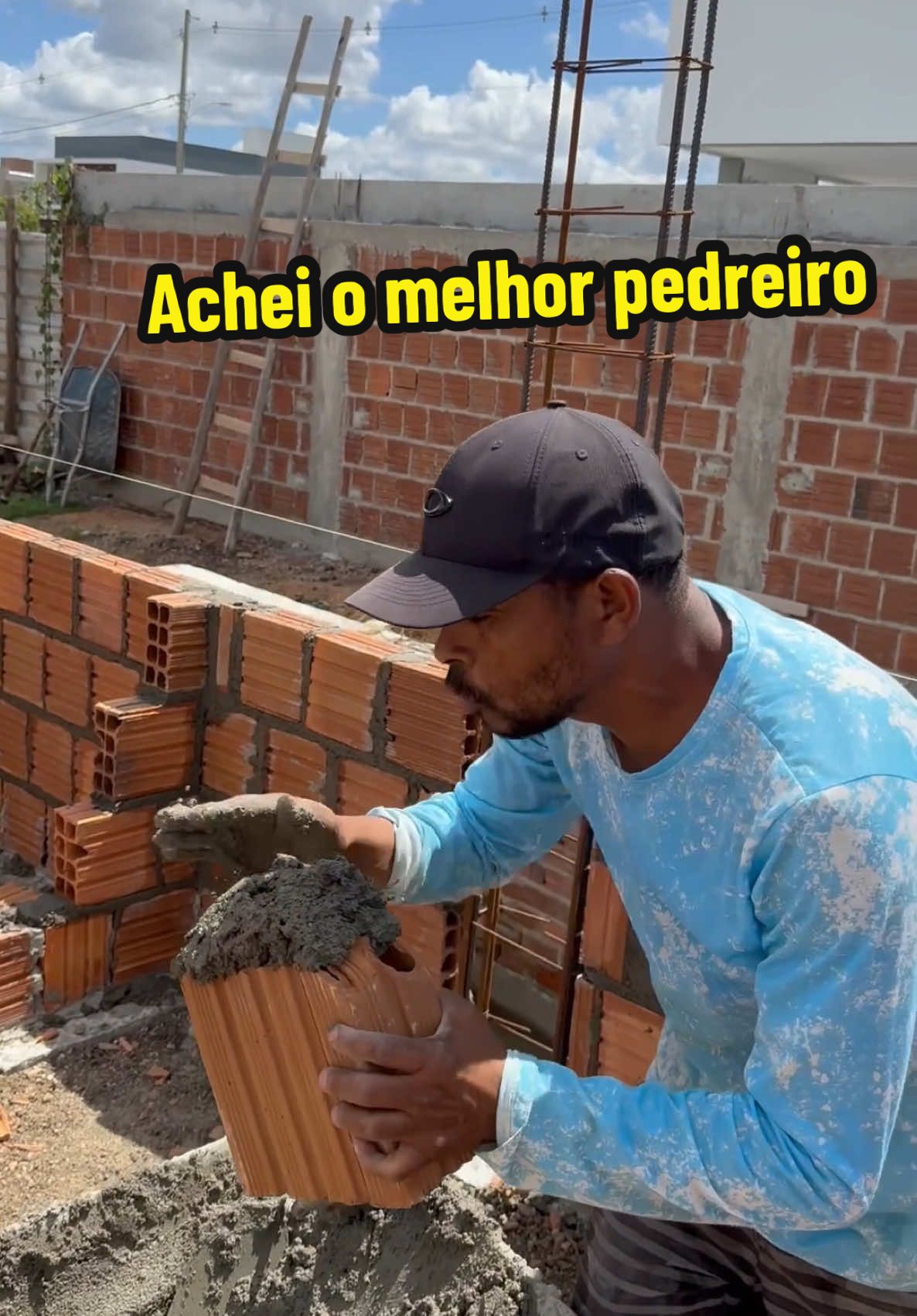 Achei o melhor pedreiro