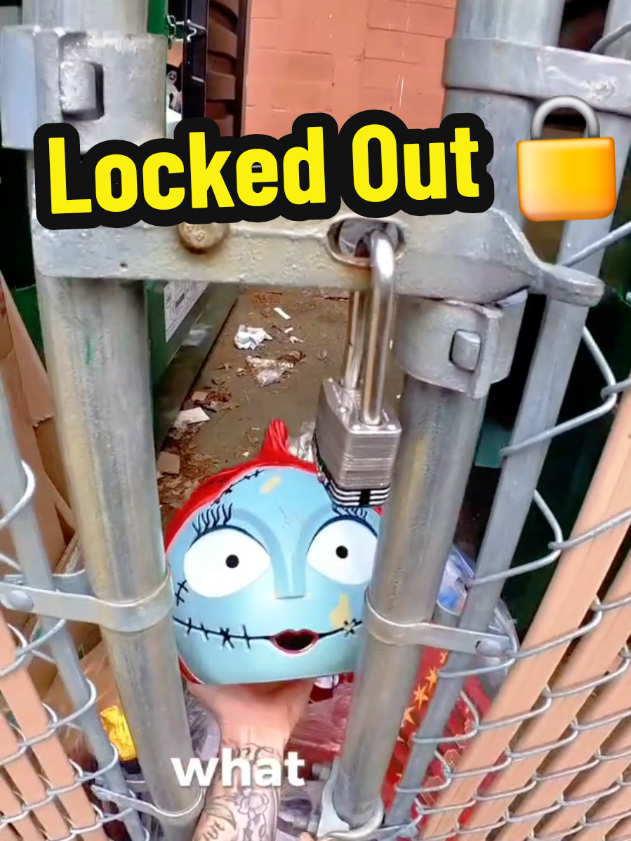 They locked me out so I did this. What would you do? 😲 #dumpsterdiving #party #halloween #scary #trick  #fyp